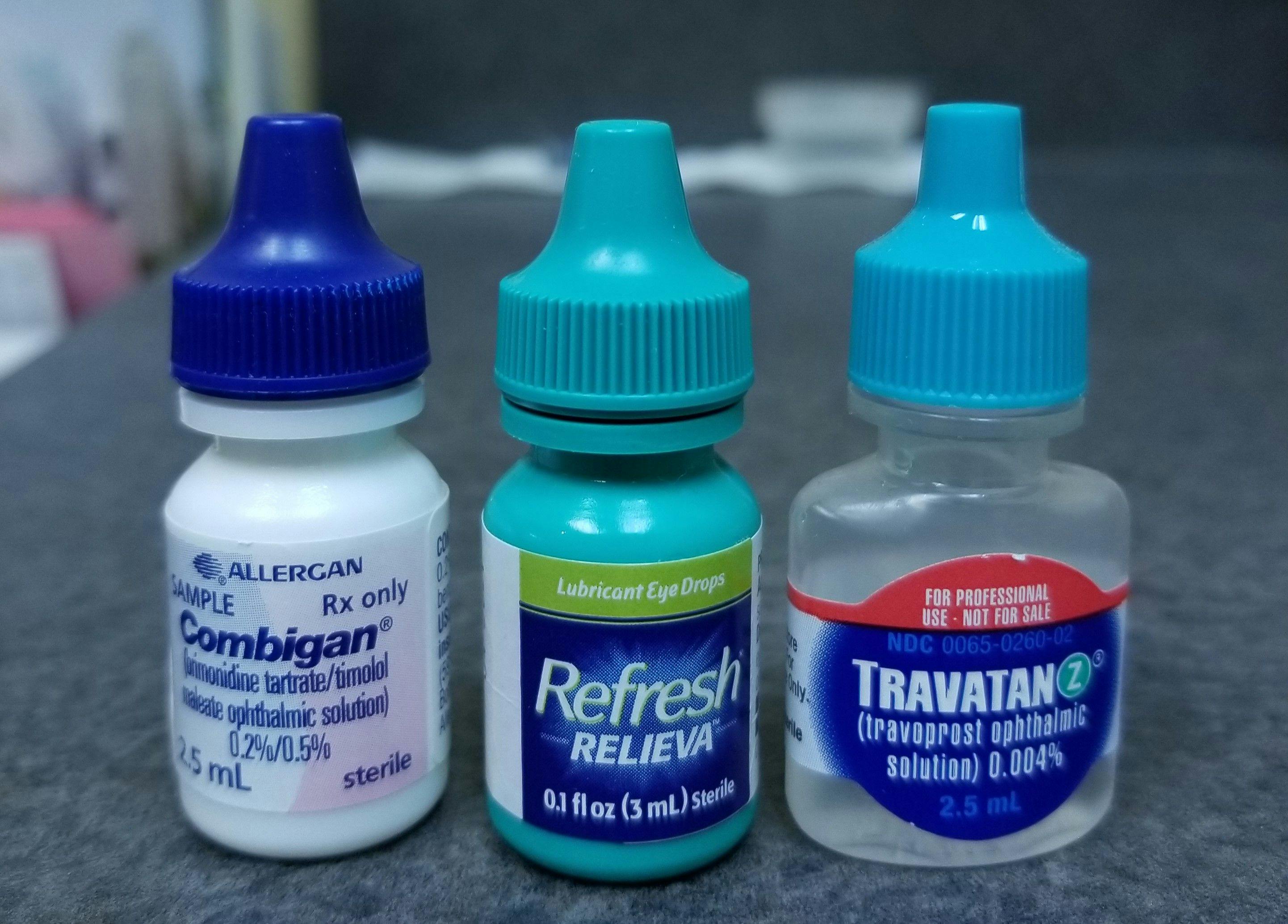 Color-coded eyedrop bottles